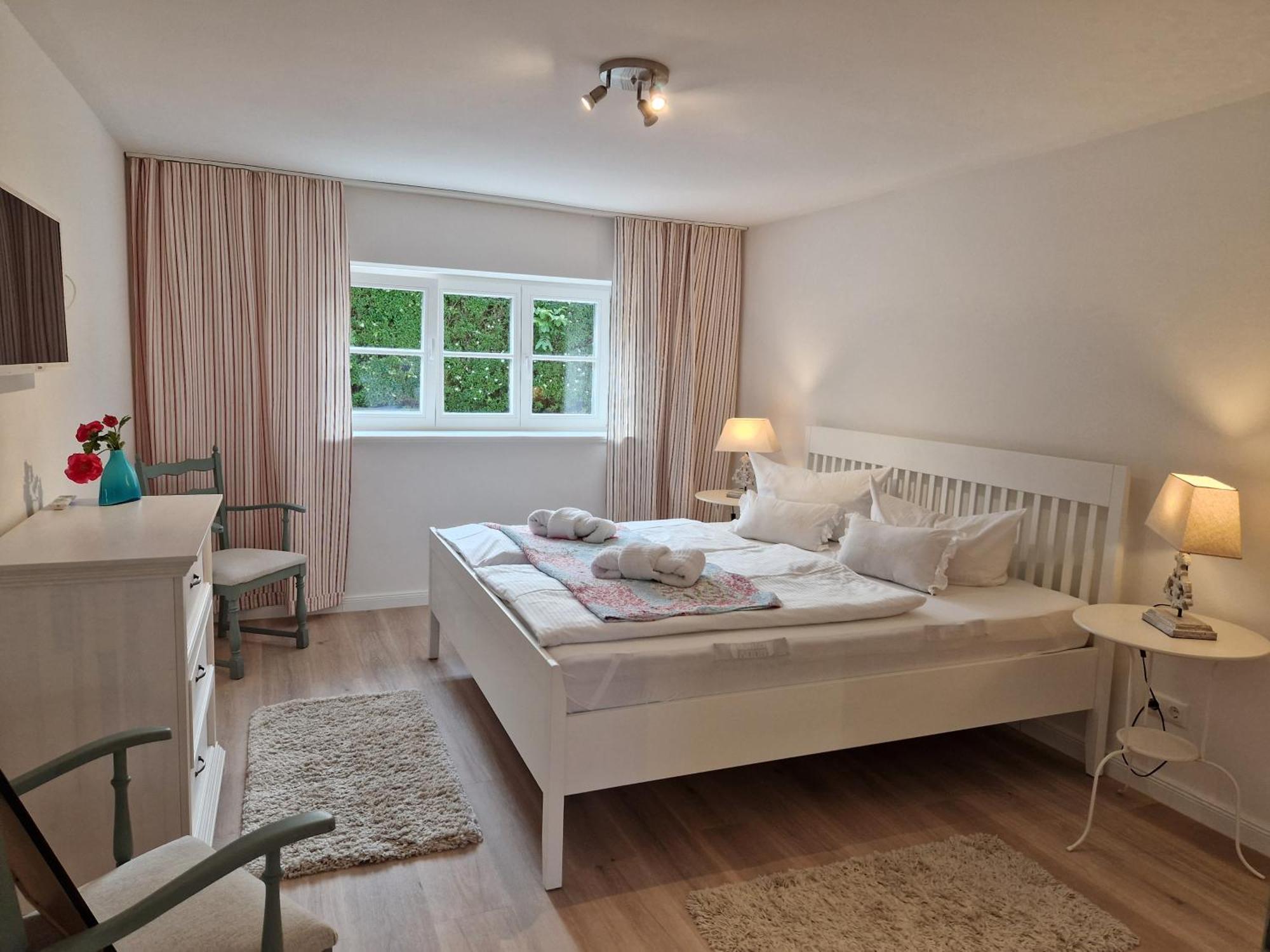 Ferienwohnung Duene Mit Kamin Und 2 Baedern In Boltenhagen Exterior foto